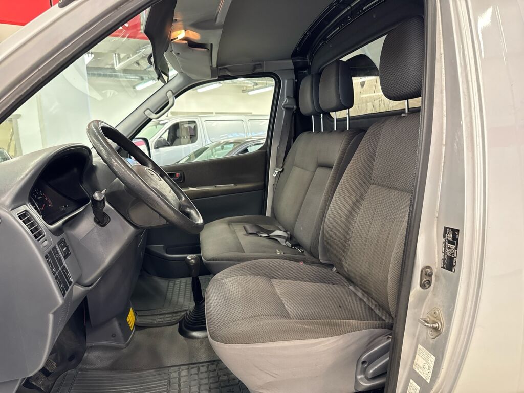 Toyota Hiace 2009 Hopea