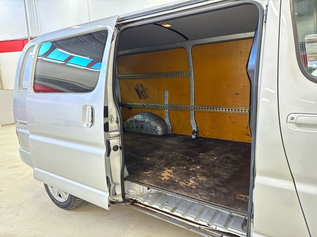 Toyota Hiace 2009 Hopea