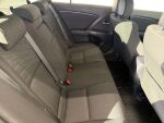 Toyota Avensis 2009 Vihreä