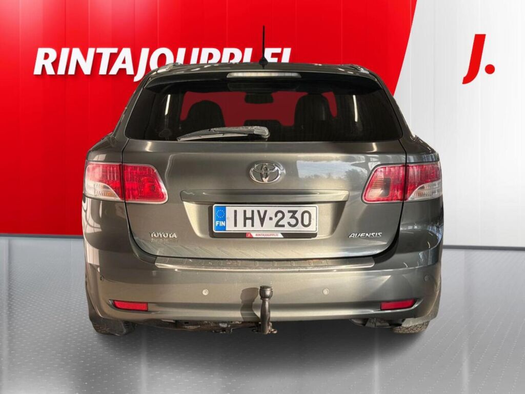 Toyota Avensis 2009 Vihreä