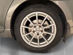 Toyota Avensis 2009 Vihreä