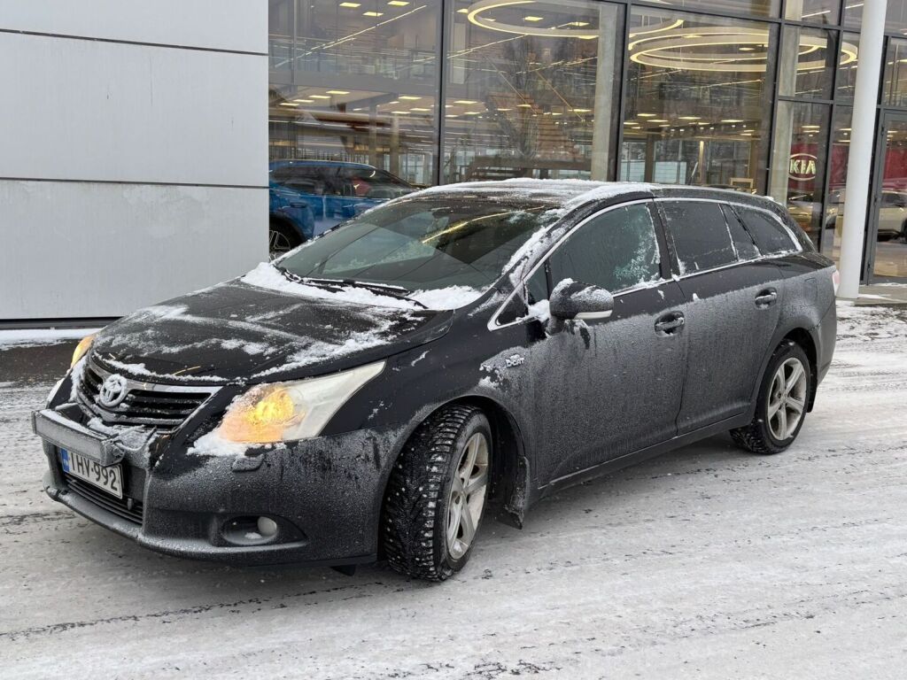 Toyota Avensis 2009 Musta