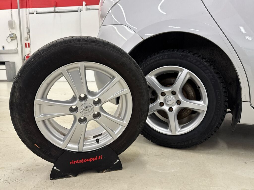 Toyota Verso 2009 Hopea