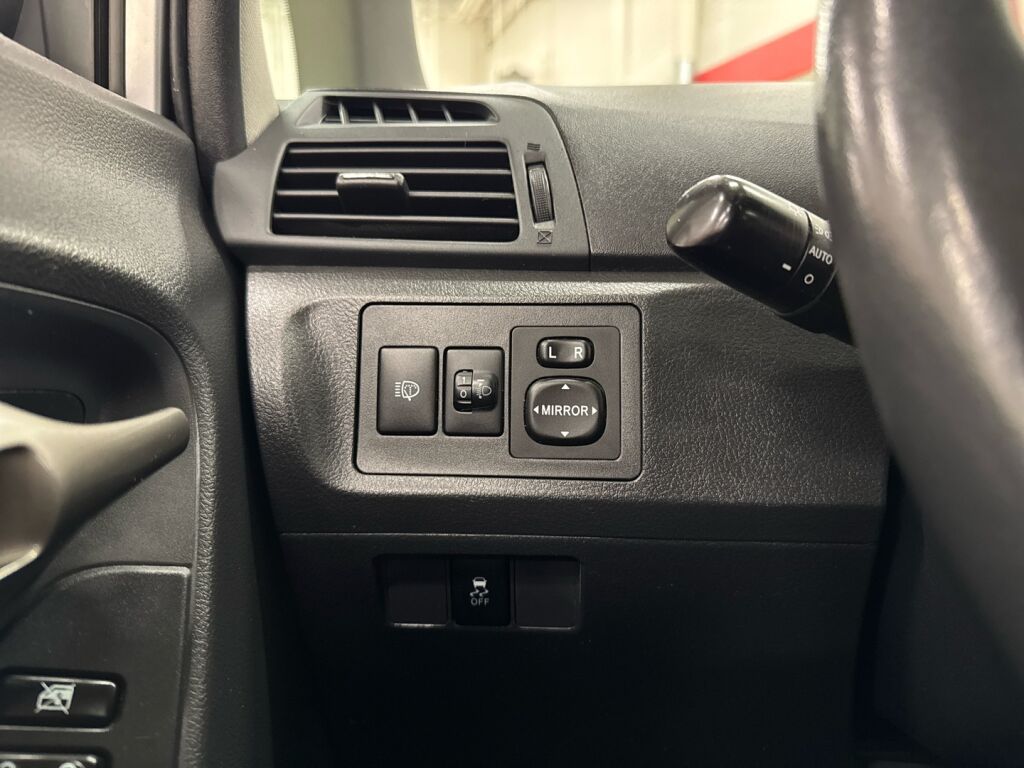 Toyota Verso 2009 Hopea