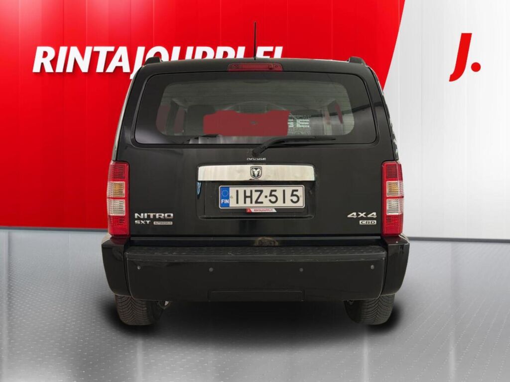 Dodge Nitro 2007 Musta