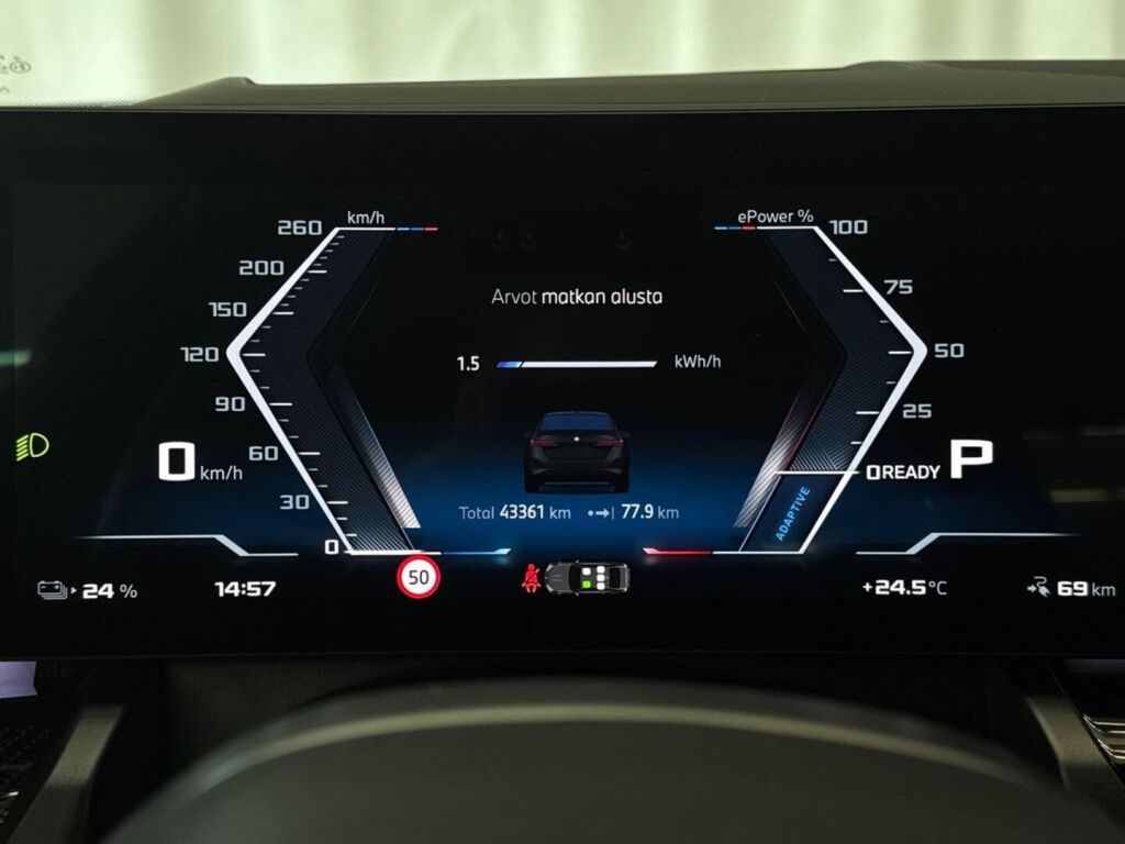 BMW i5 2023 Harmaa