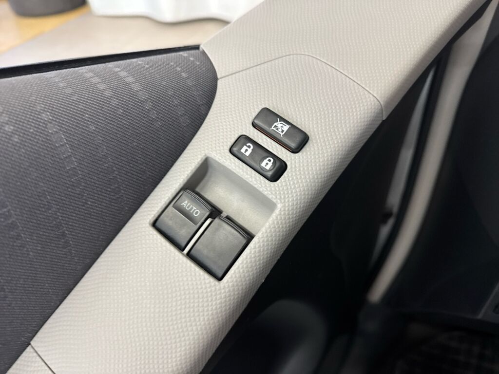 Toyota Yaris 2009 Hopea