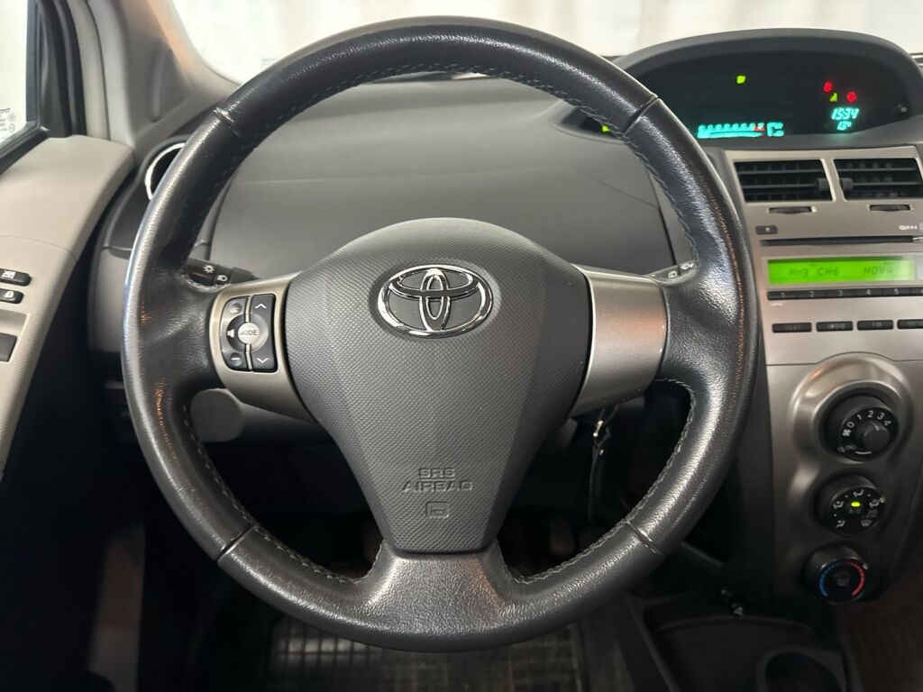 Toyota Yaris 2009 Hopea