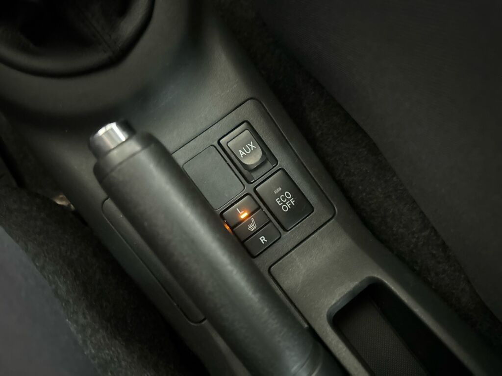 Toyota Yaris 2009 Hopea