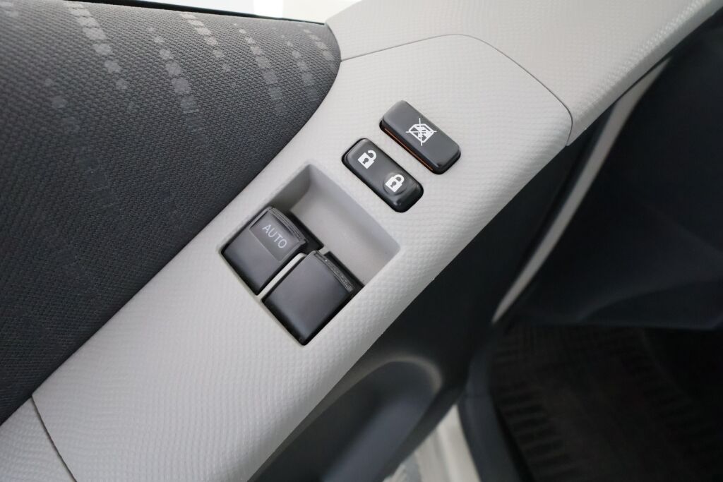 Toyota Yaris 2009 Hopea