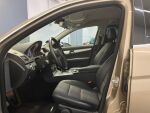 Mercedes-Benz C 2010 Ruskea (beige)