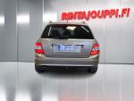 Mercedes-Benz C 2010 Ruskea (beige)