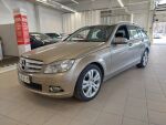 Mercedes-Benz C 2010 Ruskea (beige)