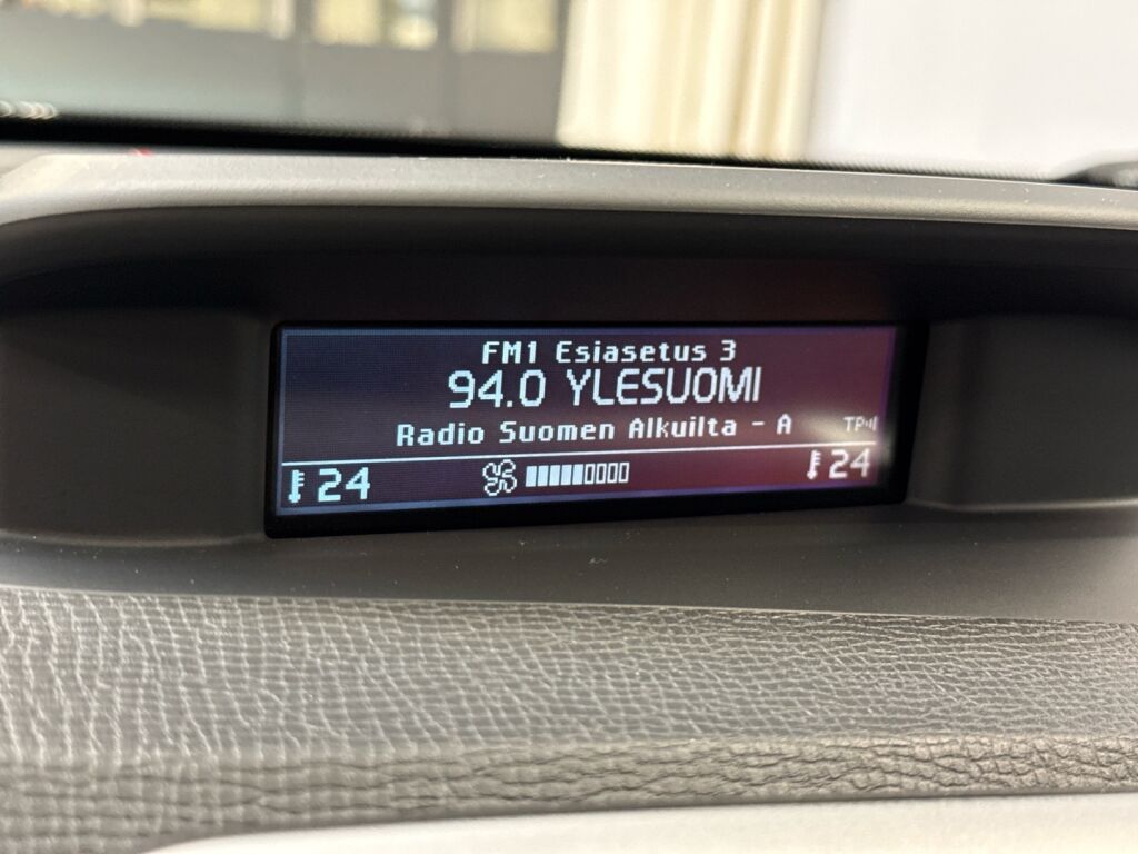 Volvo XC60 2009 Musta