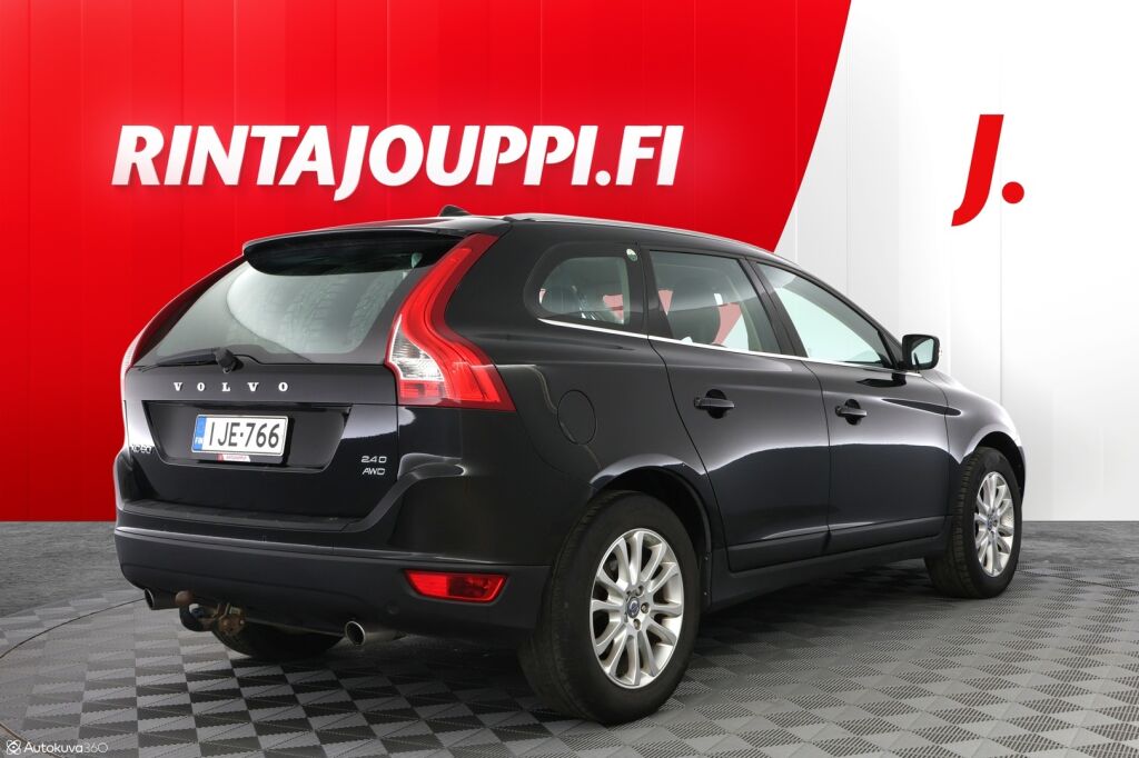 Volvo XC60 2009 Musta