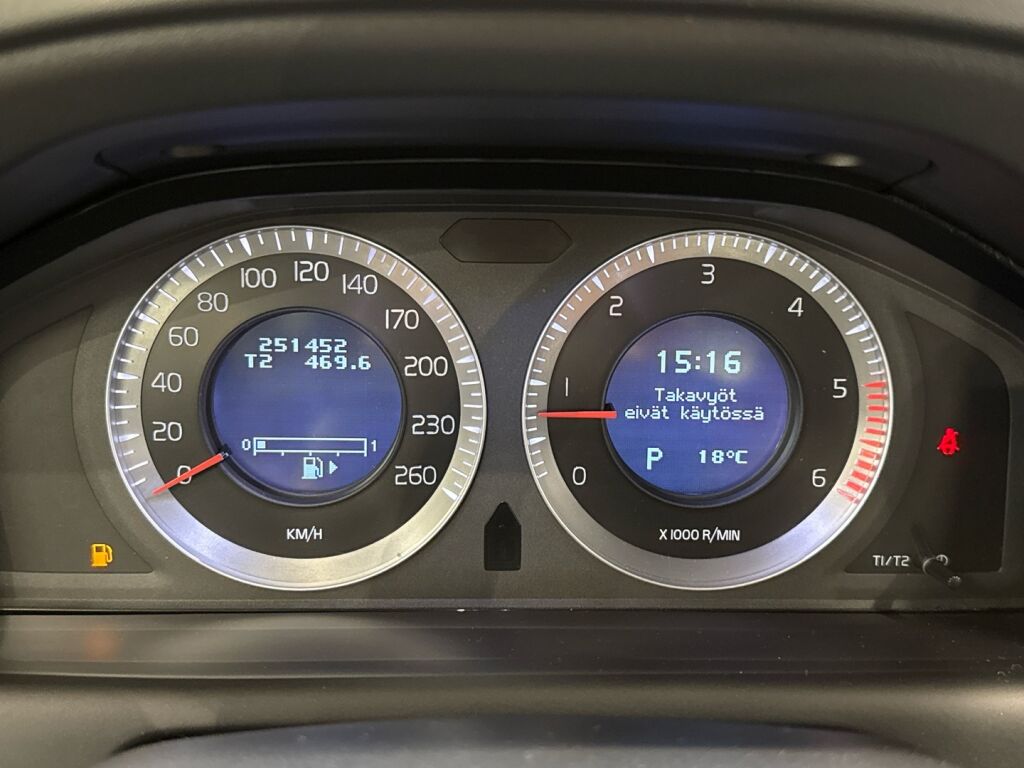 Volvo XC60 2009 Musta