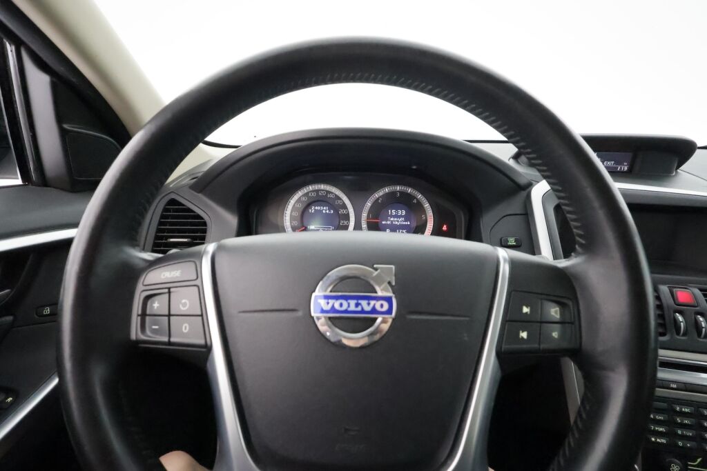 Volvo XC60 2009 Musta