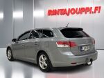Toyota Avensis 2010 Harmaa