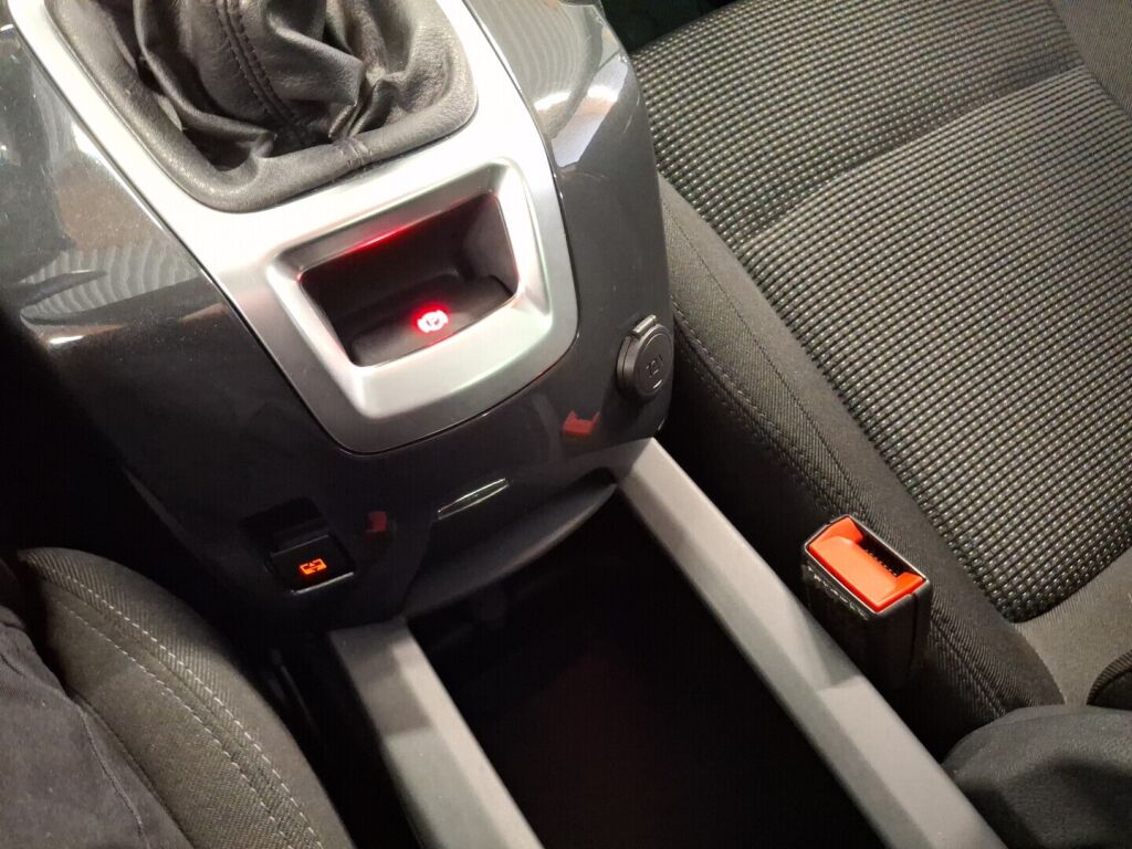 Peugeot 5008 2011 Harmaa