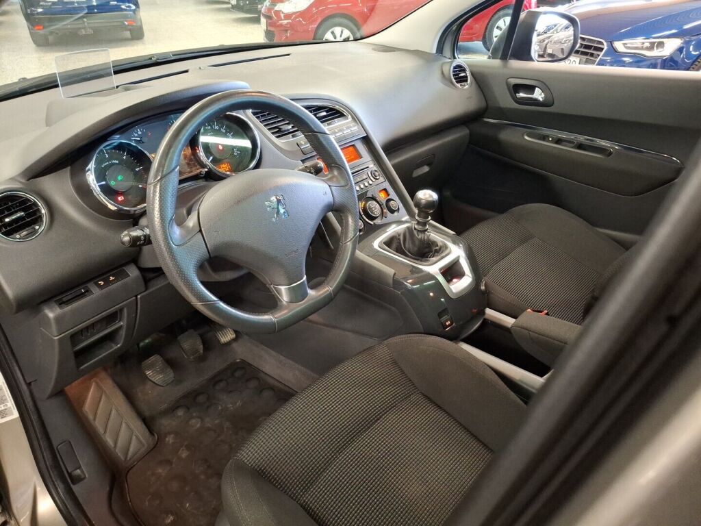 Peugeot 5008 2011 Harmaa