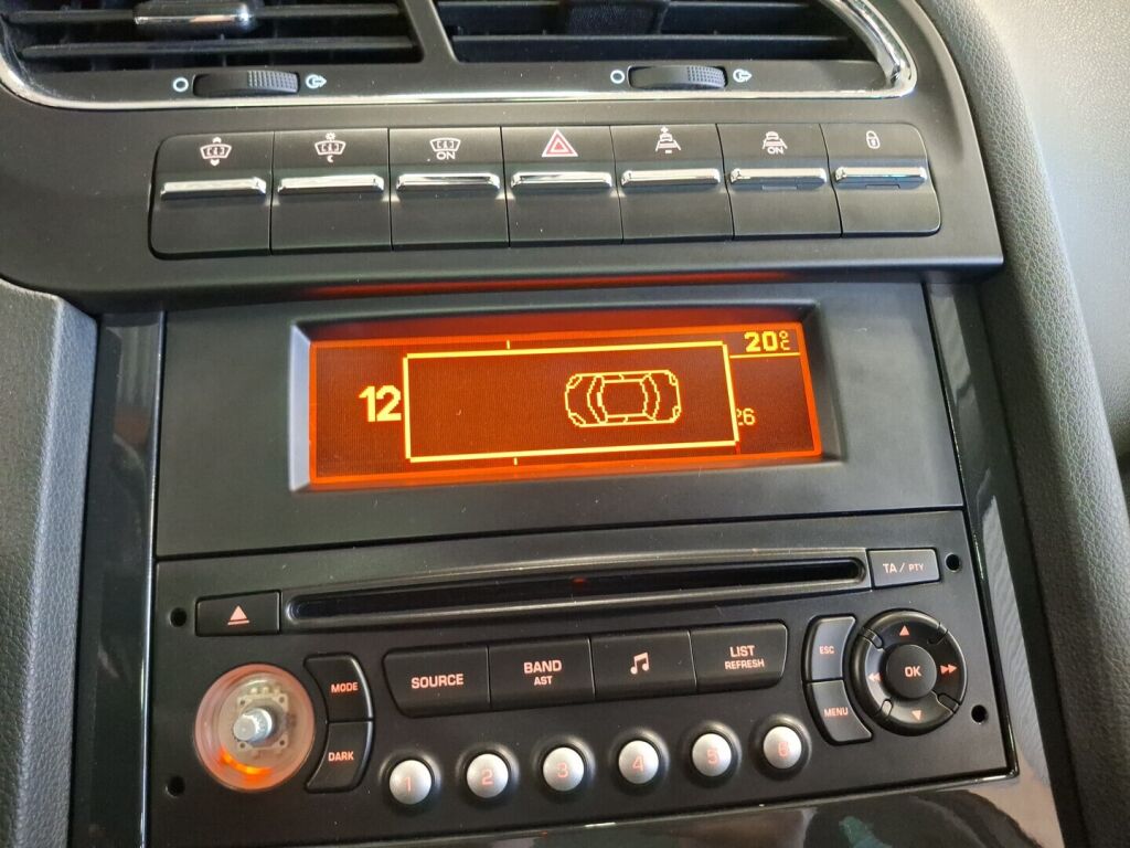 Peugeot 5008 2011 Harmaa