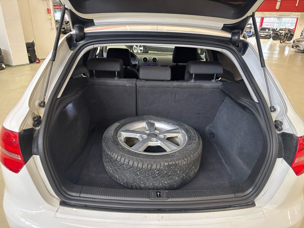 Audi A3 2011 Valkoinen