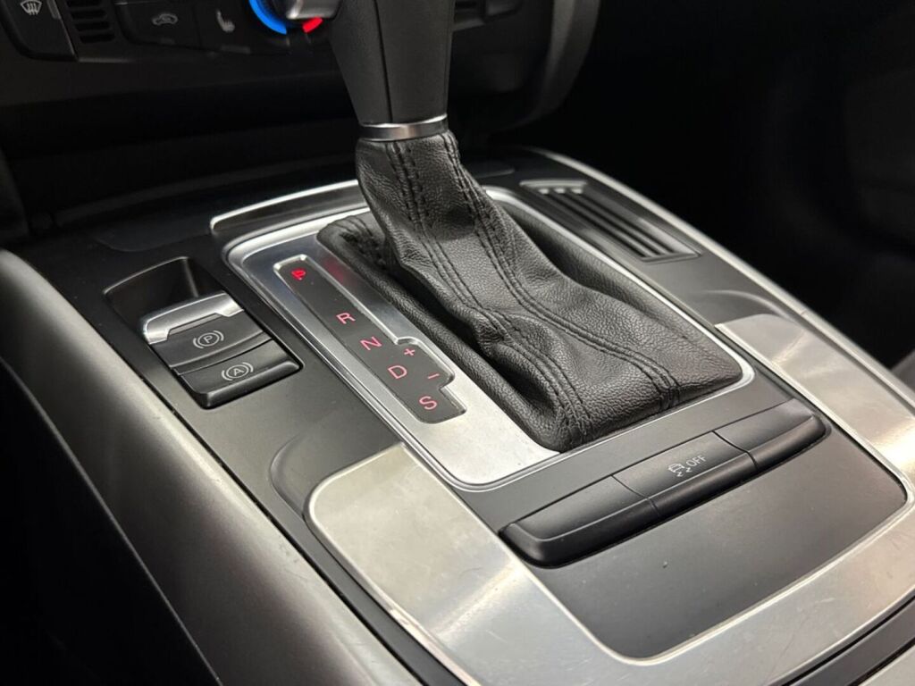 Audi A5 2011 Valkoinen