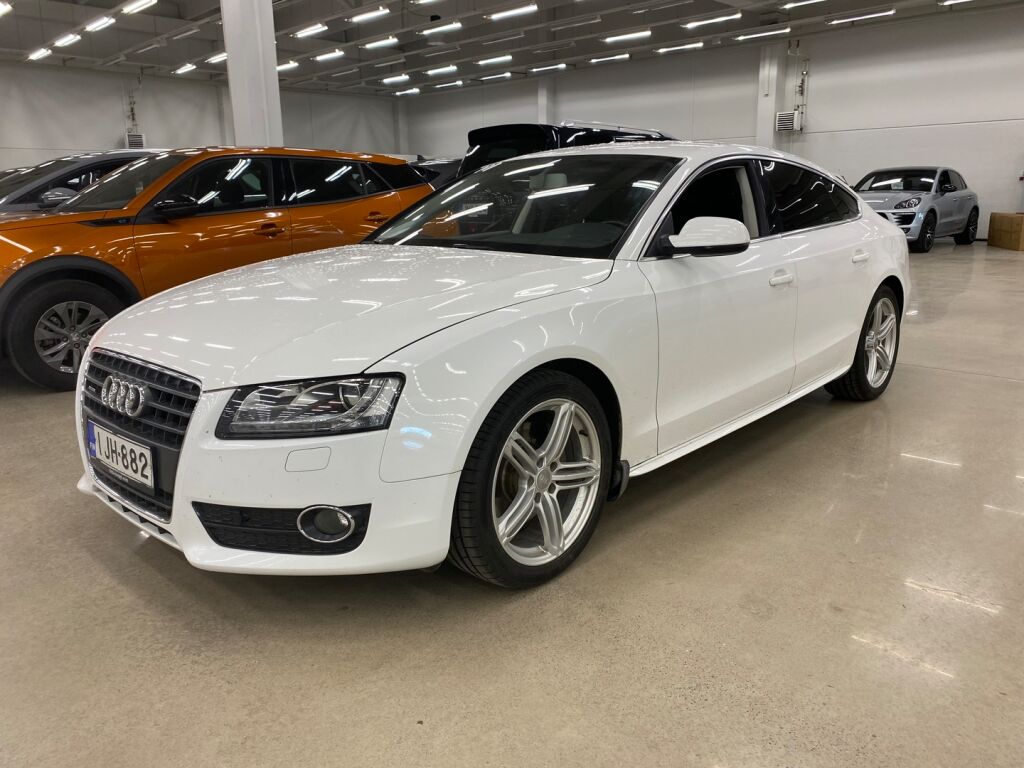 Audi A5 2011 Valkoinen
