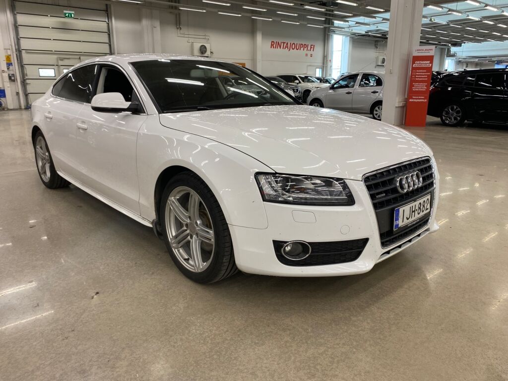 Audi A5 2011 Valkoinen