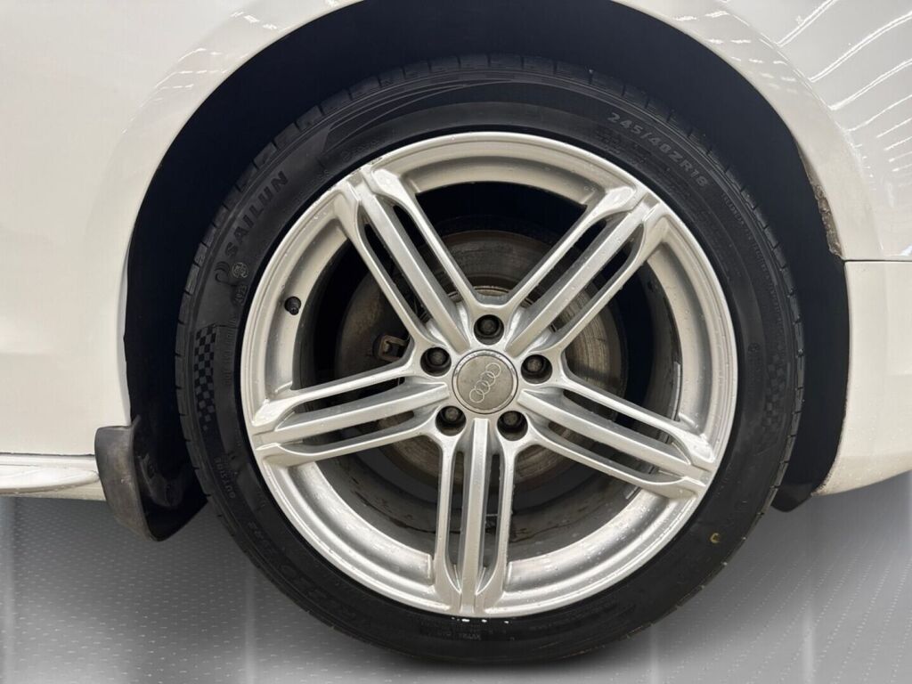 Audi A5 2011 Valkoinen
