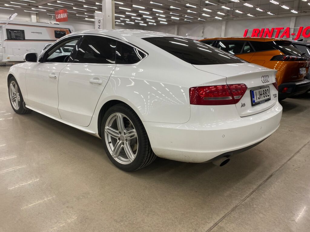 Audi A5 2011 Valkoinen