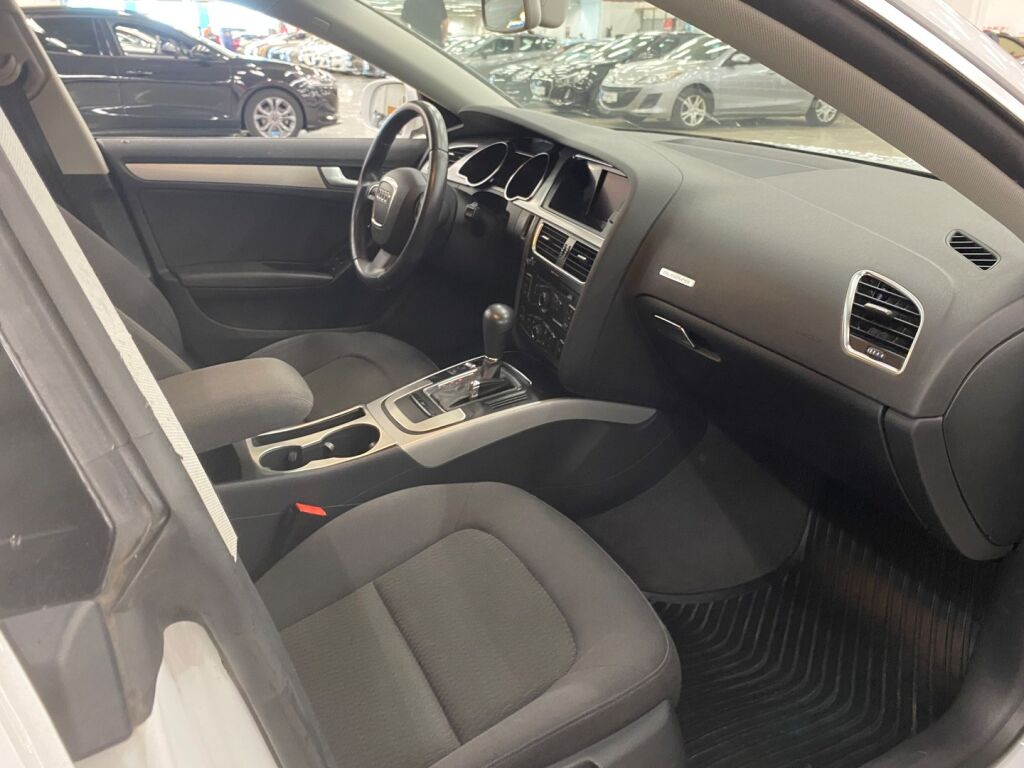 Audi A5 2011 Valkoinen