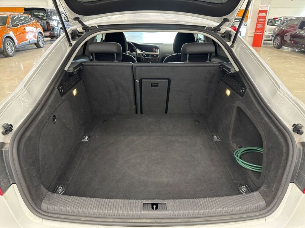 Audi A5 2011 Valkoinen