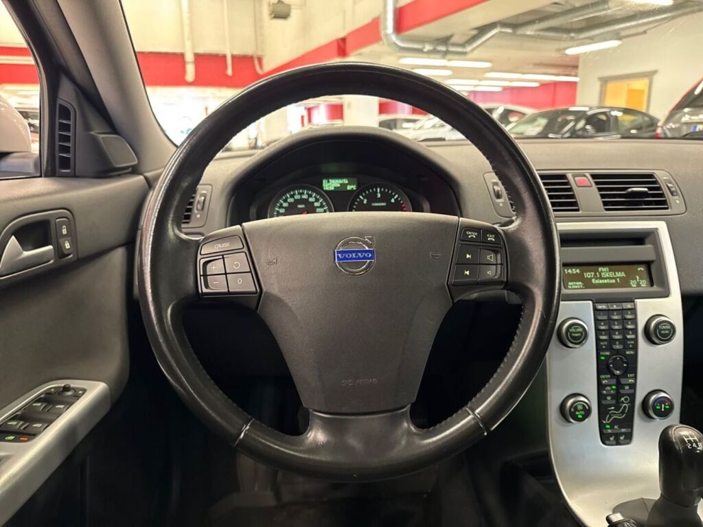 Volvo V50 2010 Harmaa