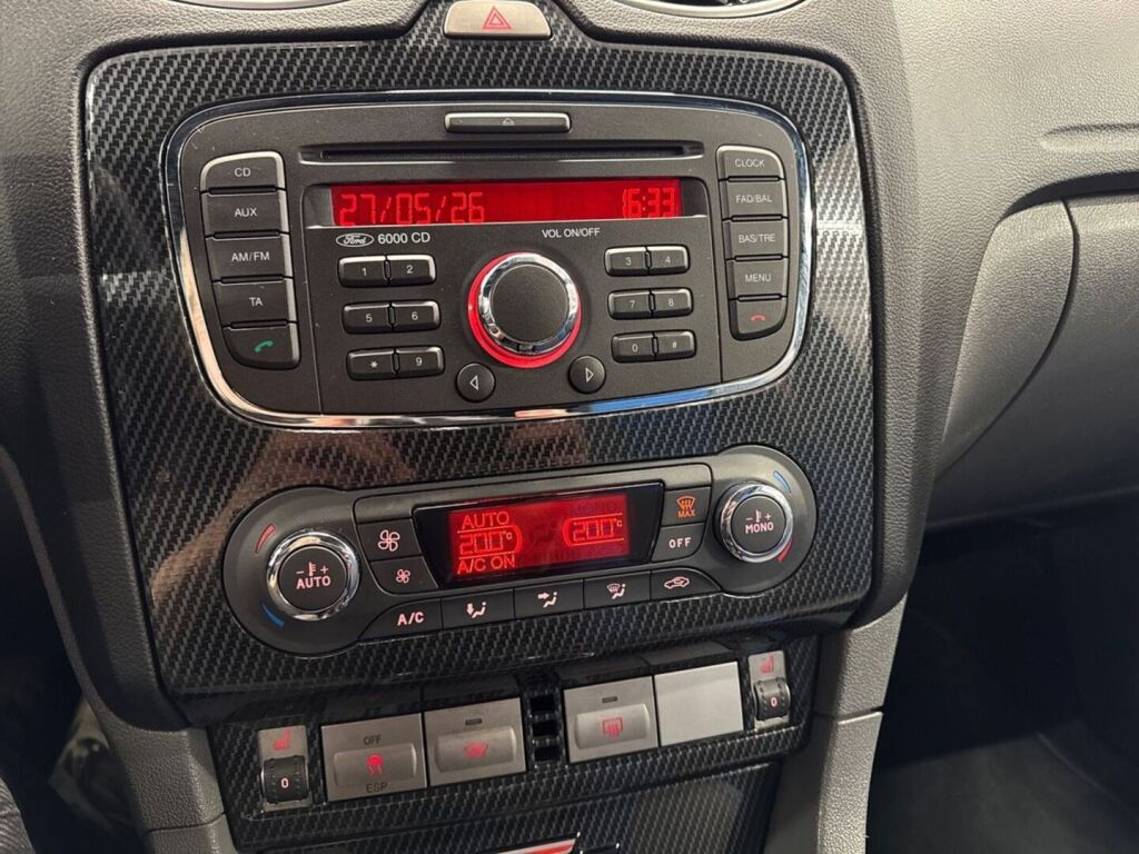 Ford Focus 2010 Sininen