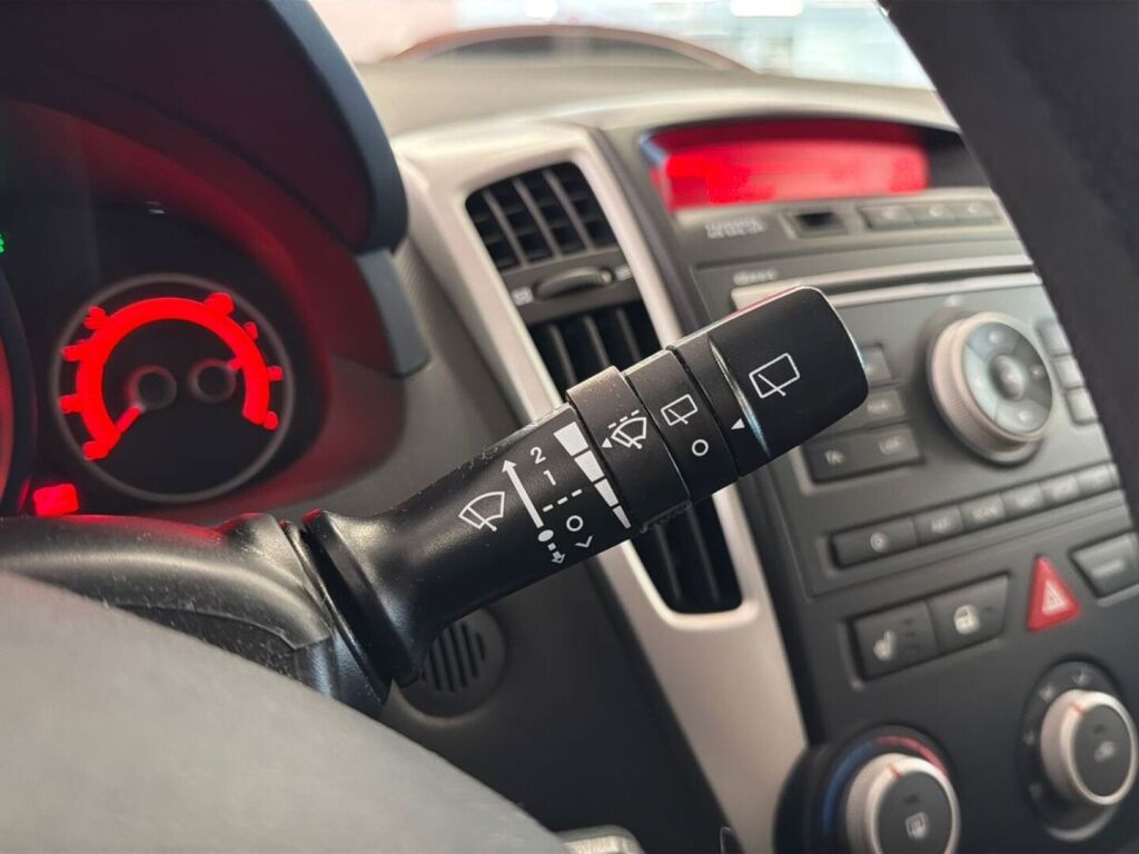 Kia Ceed 2010 Punainen