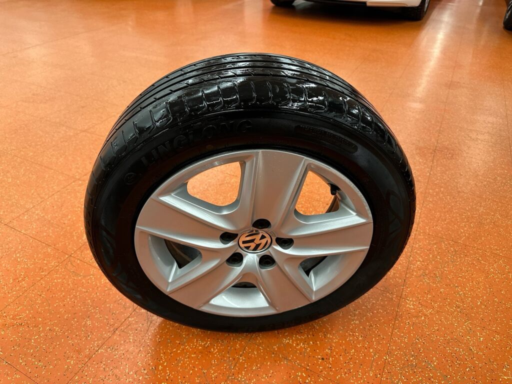 Volkswagen Golf 2010 Hopea