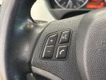BMW 320 2010 Punainen