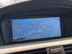BMW 320 2010 Punainen