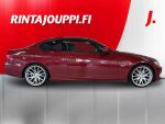 BMW 320 2010 Punainen