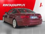 BMW 320 2010 Punainen