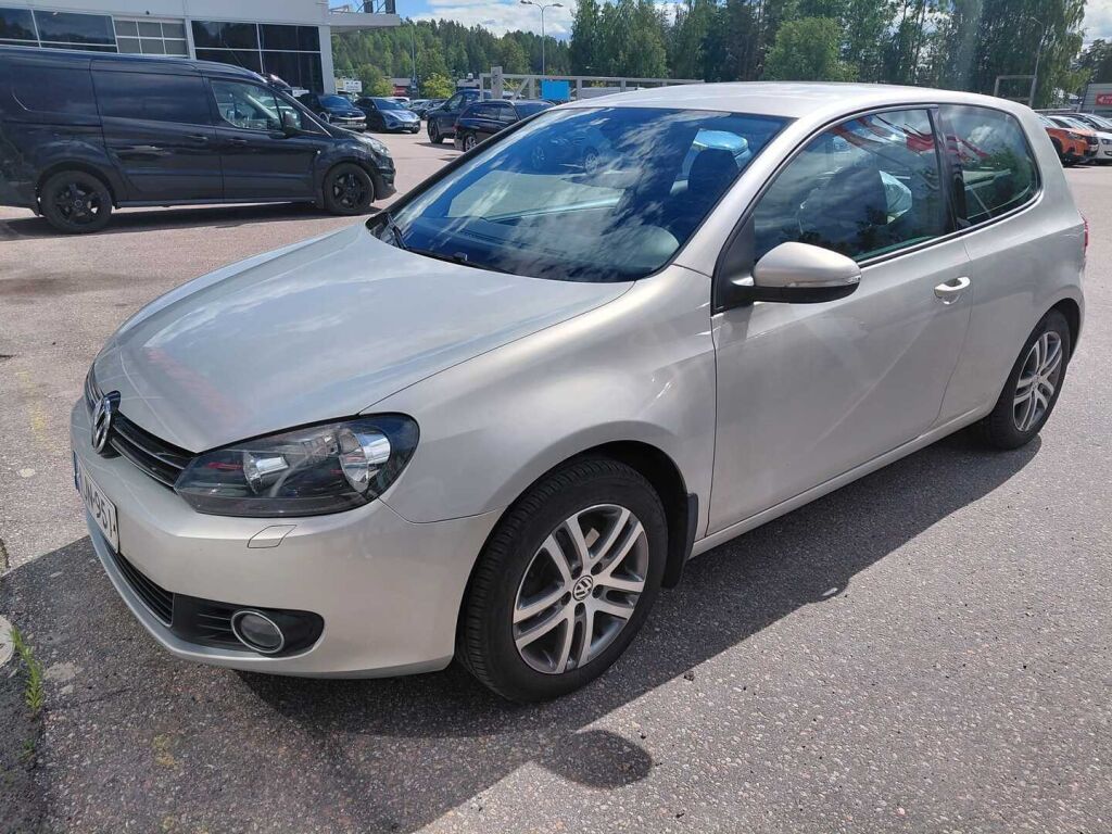 Volkswagen Golf 2010 Hopea