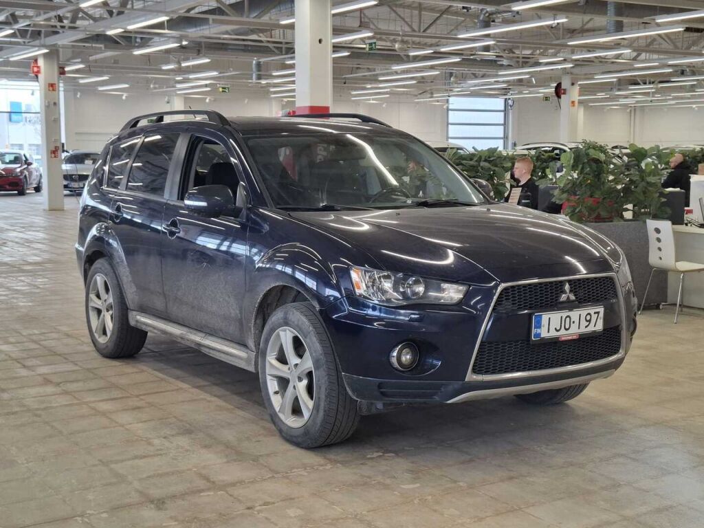 Mitsubishi Outlander 2011 Sininen
