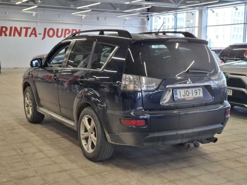 Mitsubishi Outlander 2011 Sininen