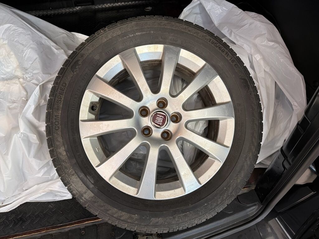 Fiat Doblo 2011 Musta