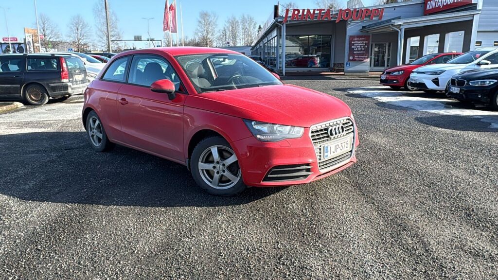 Audi A1 2010 Punainen