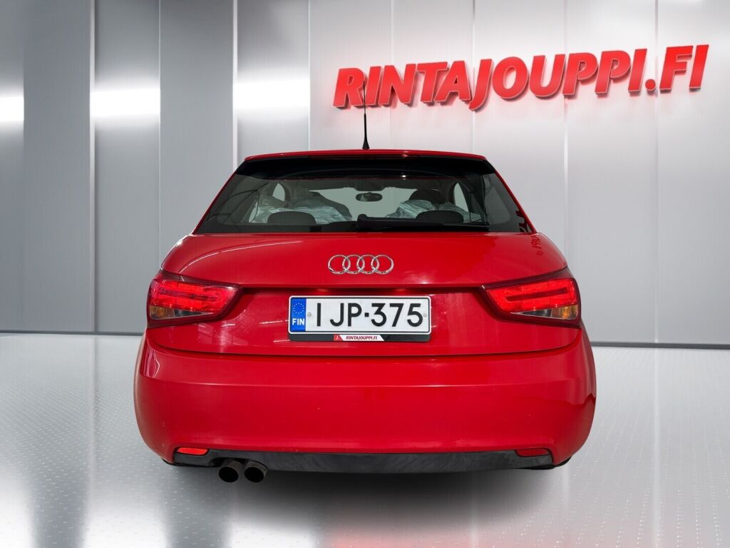 Audi A1 2010 Punainen