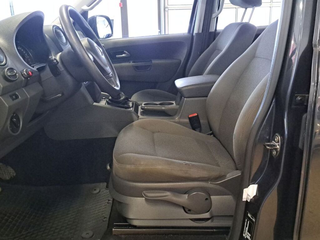 Volkswagen Amarok 2011 Sininen