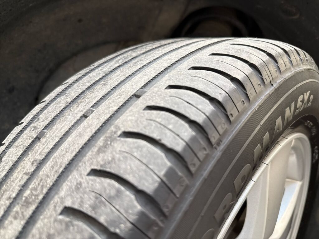 Chevrolet Cruze 2010 Musta