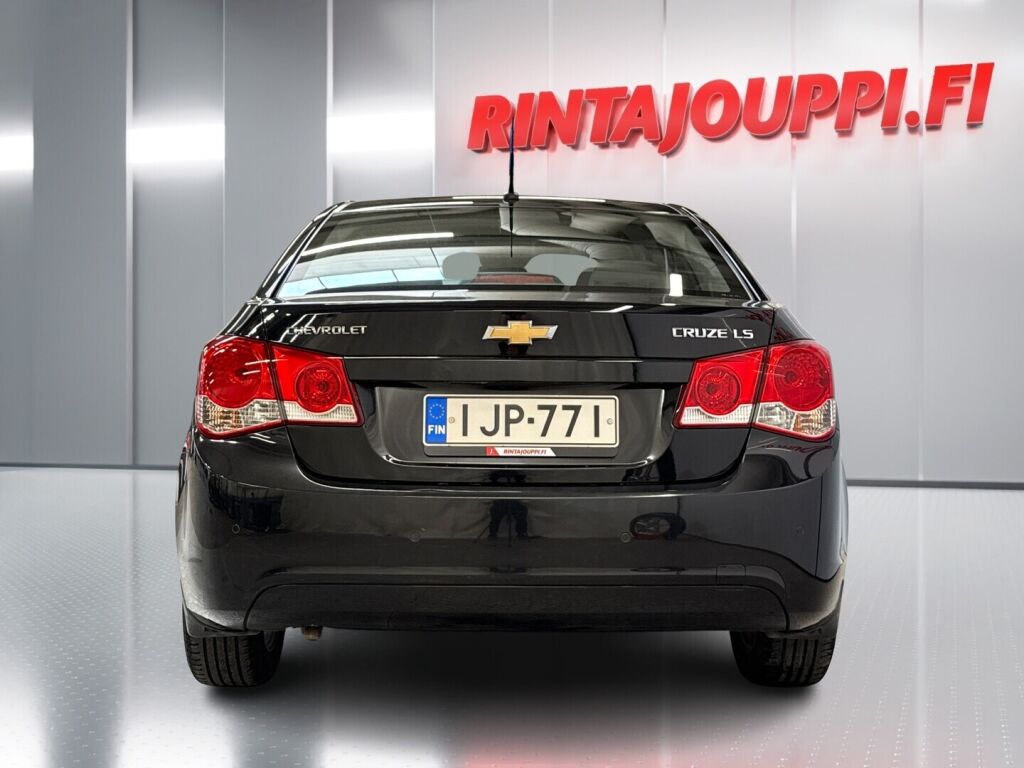 Chevrolet Cruze 2010 Musta